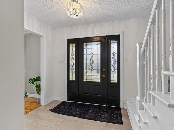 5th image of 33 Fagan Drive