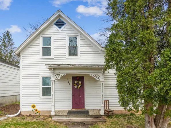 228 Young St N, Prescott, WI 54021