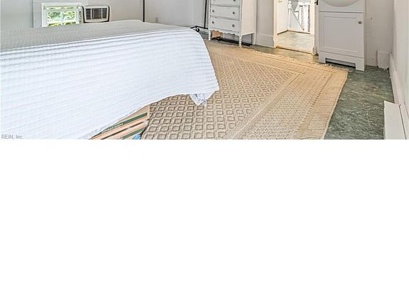 5th image of 426 South St #3