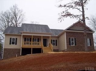 1262 Bellevue Rd, Forest, VA 24551