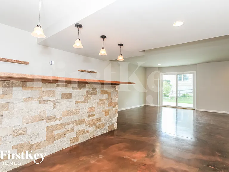 967 Shephard Woods Ct — Photo 4