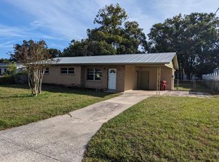 1302 N Nancy Ter, Plant City, FL 33563