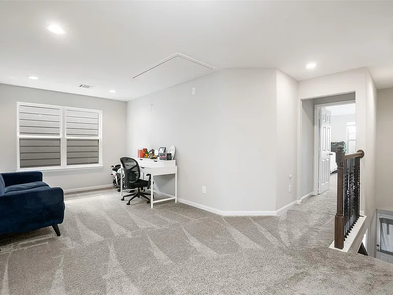 17137 Wilthorne Colony Ct — Photo 12