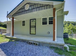206 Stout Hollow Rd, Hampton, TN 37658