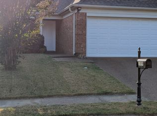 1059 Cross Meadow Rd, Cordova, TN 38018