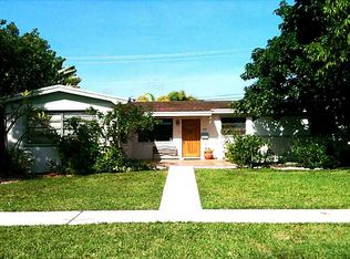 8921 SW 197th Ter, Cutler Bay, FL 33157