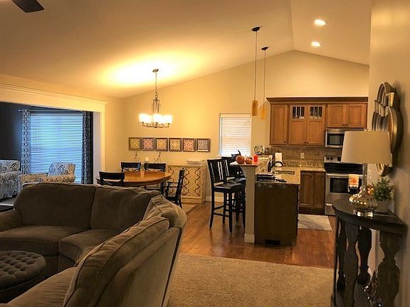 4th image of 600 Hemingway Dr