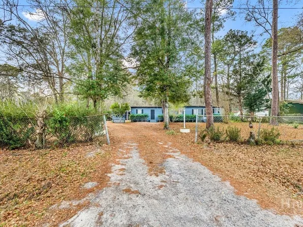 222 Wallace Circle, Bloomingdale, GA 31302