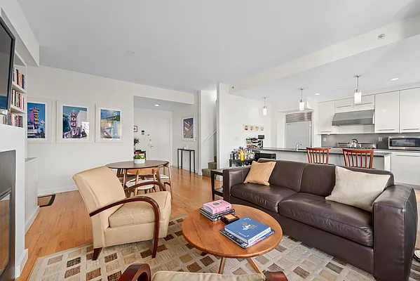 Sold by Compass | media 4