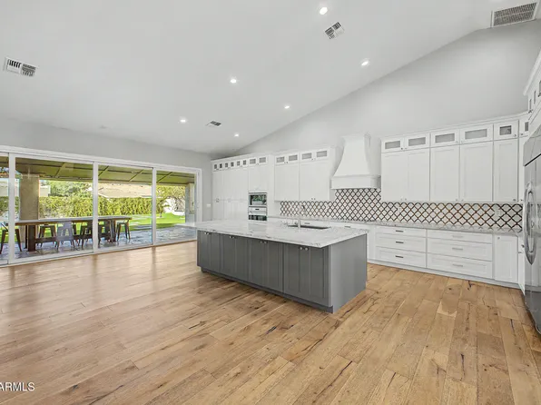 426 E HORSESHOE Avenue, Gilbert, AZ 85296