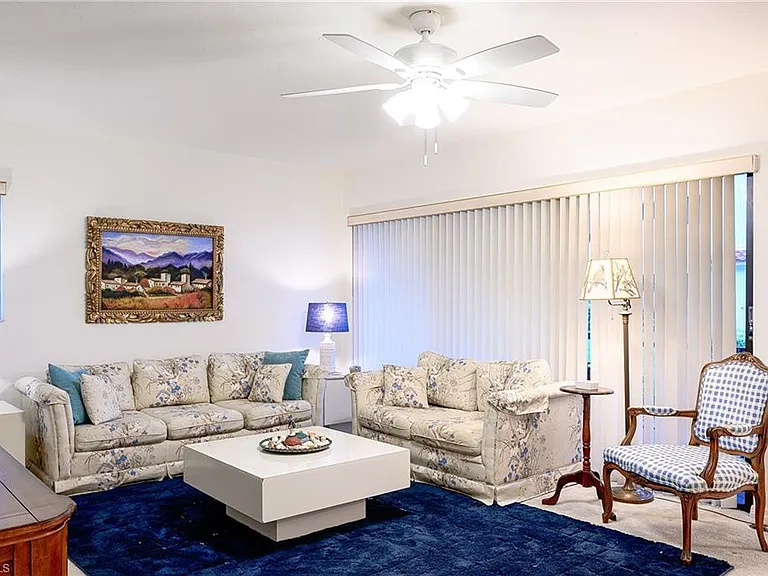 565 Beachwalk Cir #T-104 — Photo 9