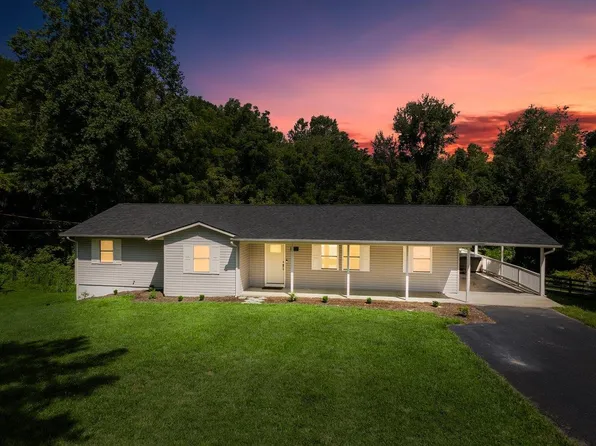 407 Fletchers Mountain Rd, Narrows, VA 24124