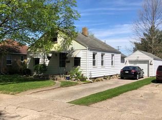 526 W 4th St, Rochester, IN 46975