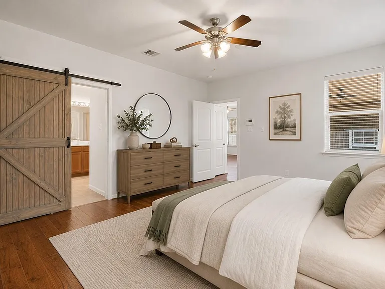 11126 Celano Dr — Photo 25