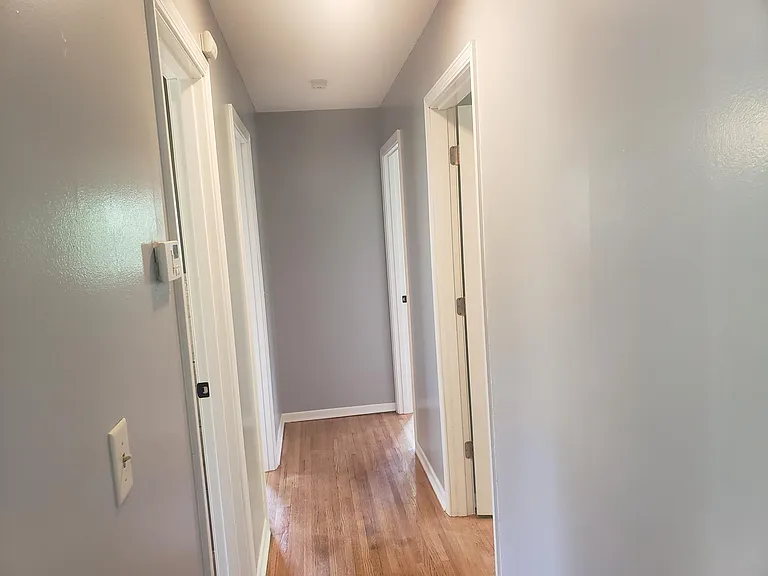 Hallway to upper level bedrooms