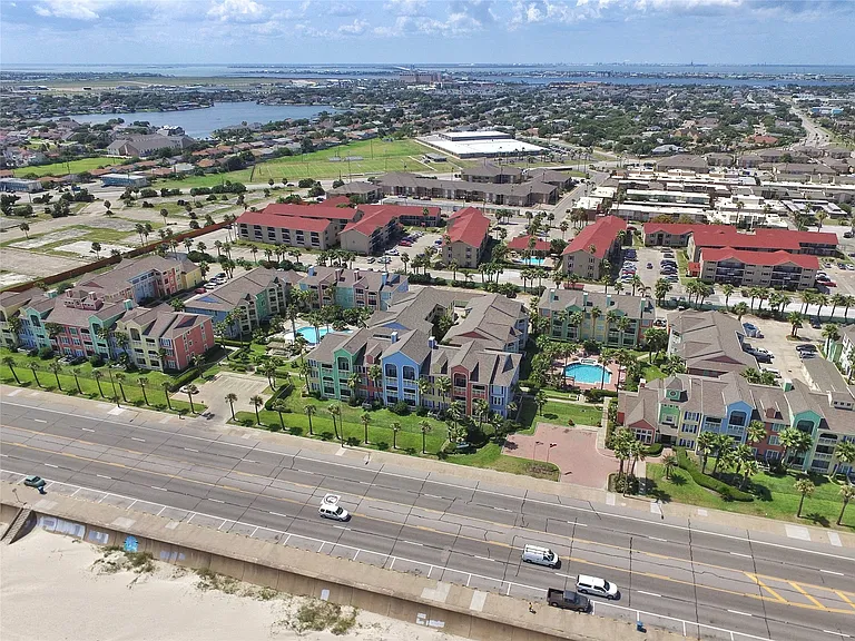 7000 Seawall Blvd #1011 — Photo 17