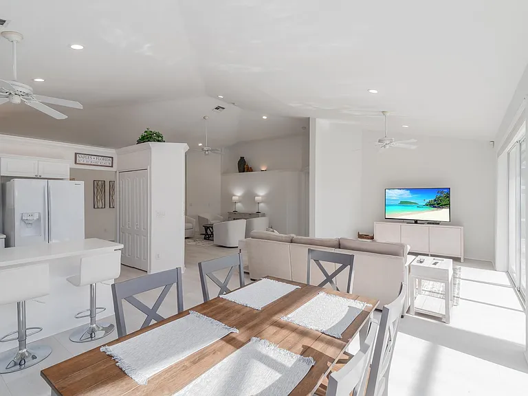 Kitchen table