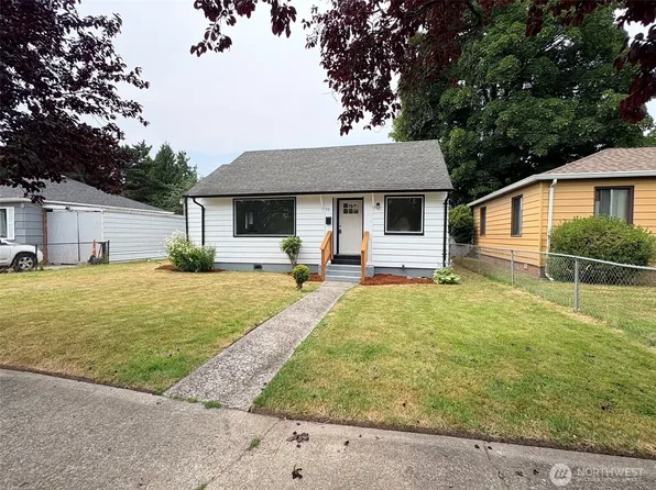 511 20th, Longview, WA 98632