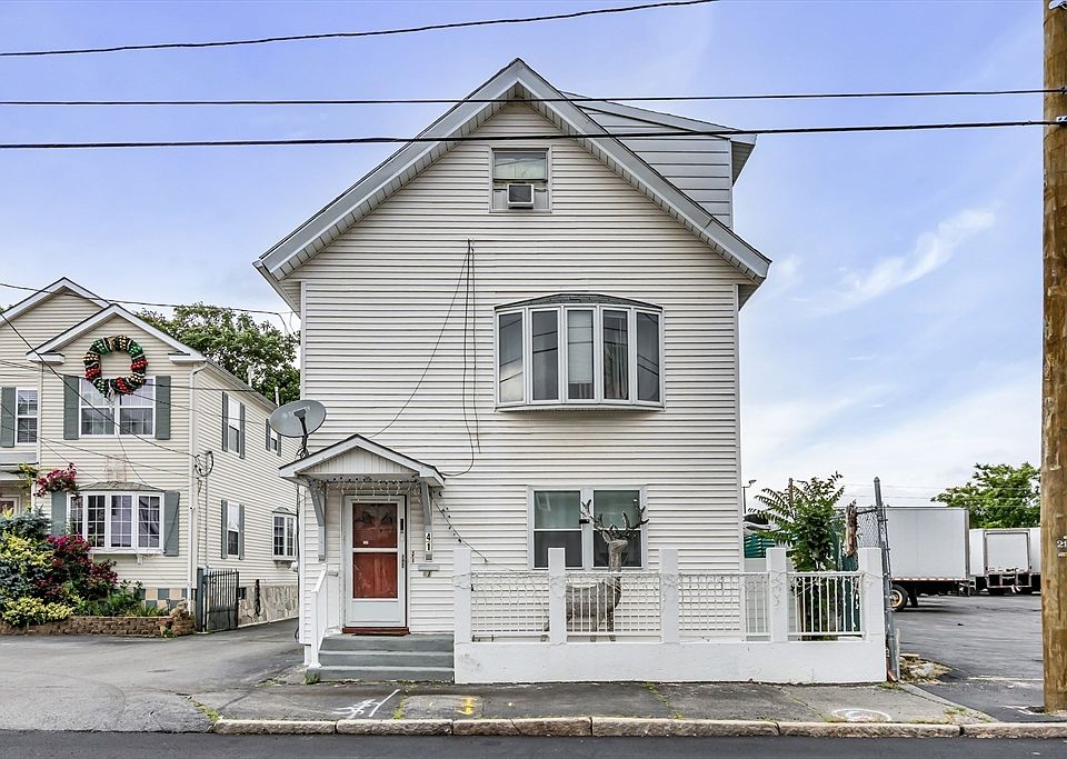 1st image of 41 Railroad St
