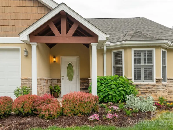 62 Denali Ln, Waynesville, NC 28786