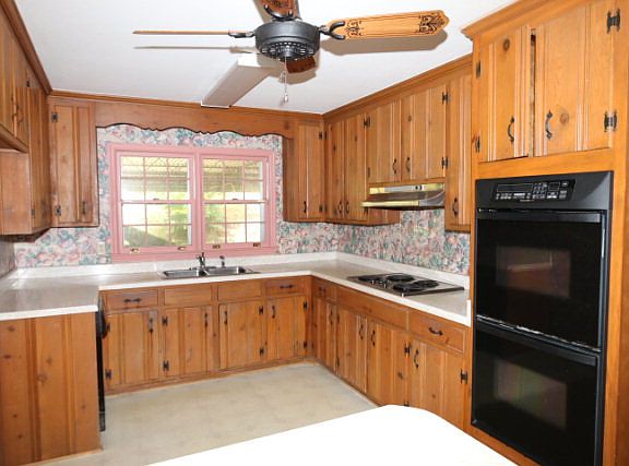 5th image of 778 Fair Oaks Dr
