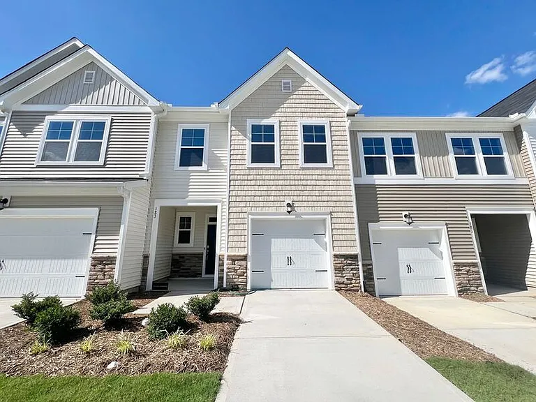 183 Aster Bloom Ln — Photo 1