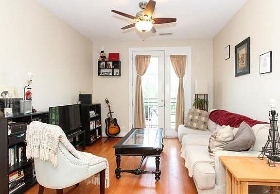 4th image of 1101 W 1st St APT 311