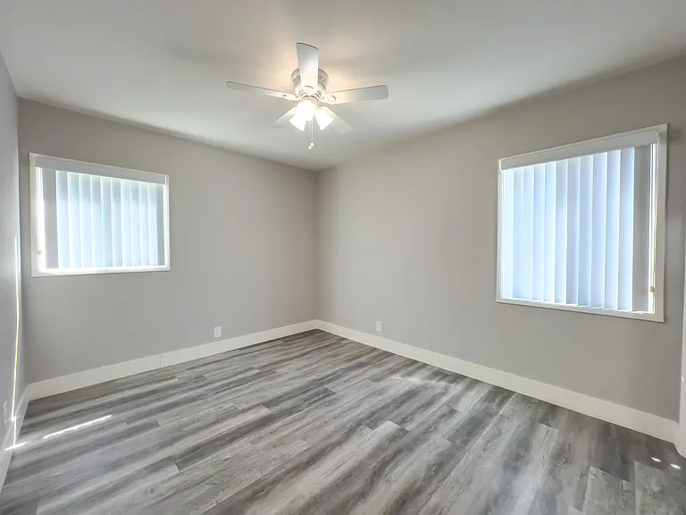 2721 Cabrillo Ave #A — Photo 16