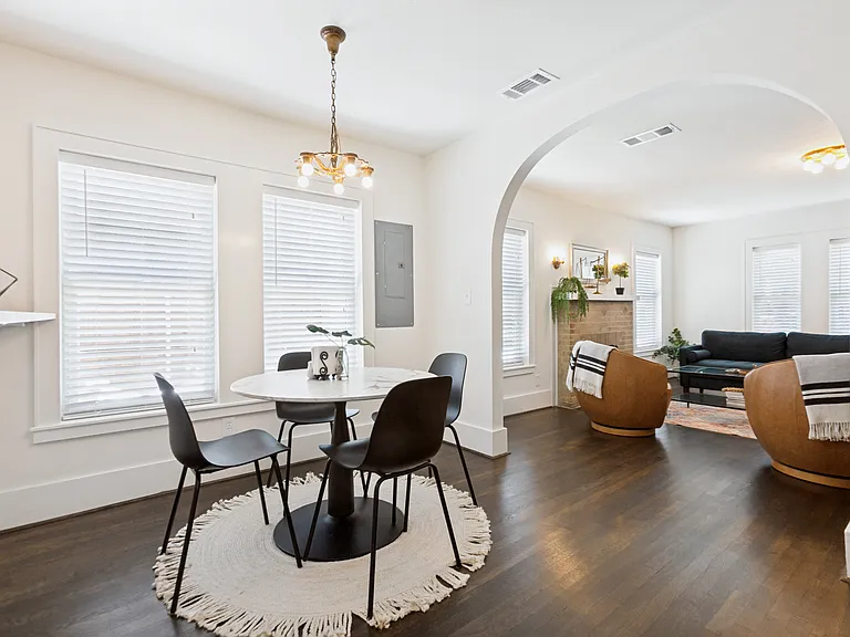Open Concept Living & Dining