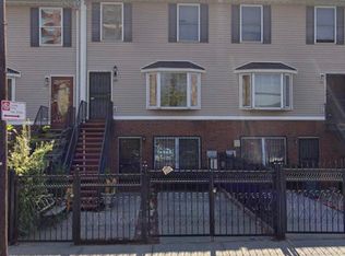 694 E 161st St, Bronx, NY 10456