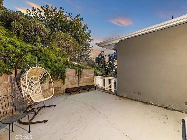 22271 3rd Ave — Photo 24