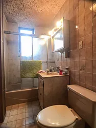 Rented by Realty 2000 Corp