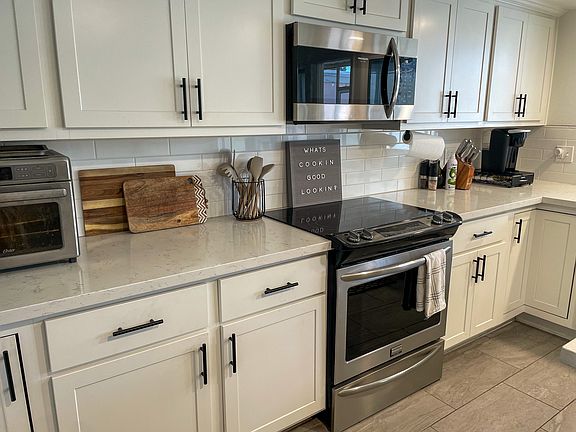 5th image of 1705 W Stella Ln