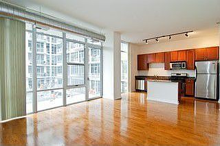Kitchen / Living Room