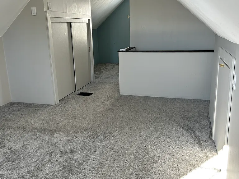 104 6th Pl — Photo 11