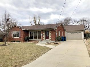 212 Ladd St, Alton, IL 62002