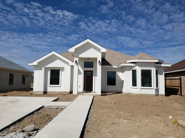 1832 Rebecca Ln, Eagle Pass, TX 78852