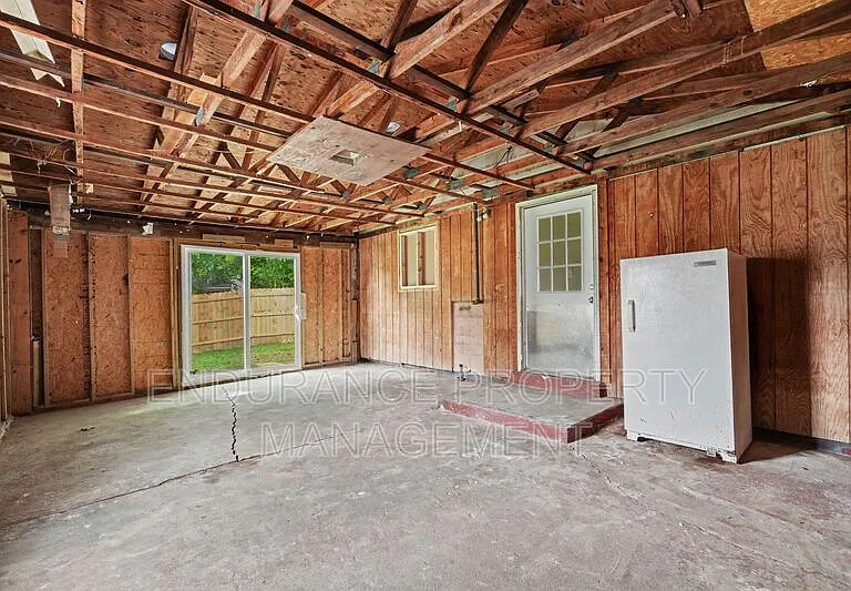 9500 Ridgemoor Ave — Photo 19