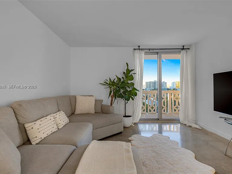 1020 Meridian Ave #816 — Photo 4