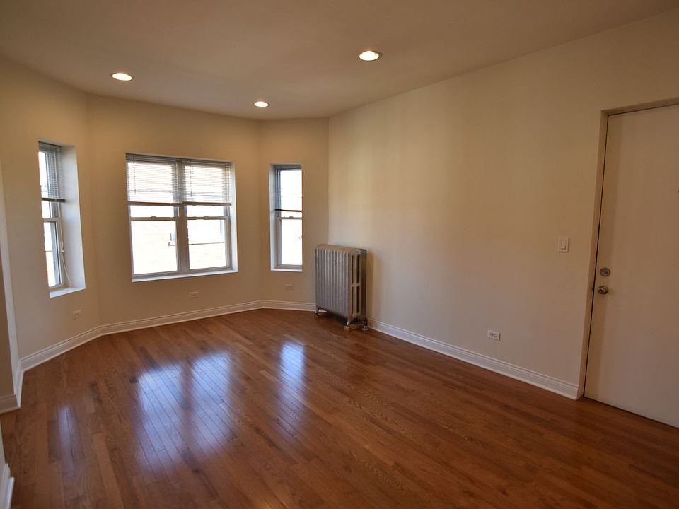 1st image of 4424-4432 N Wolcott Ave #4424-3B