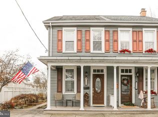 124 E Lincoln Ave, Lititz, PA 17543
