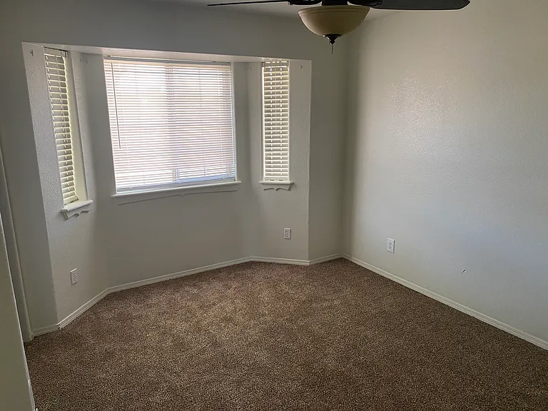 2872 Country Club Dr — Photo 7