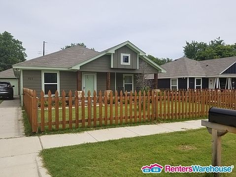 2nd image of 921 E Tucker St