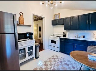 734 NE 3rd Ave APT 3, Gainesville, FL 32601