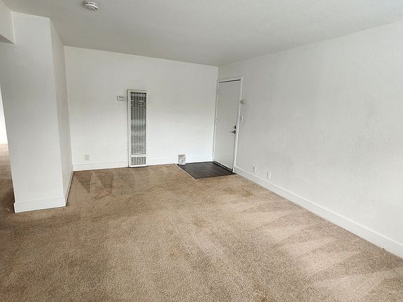 4th image of 545 S 9th St #6
