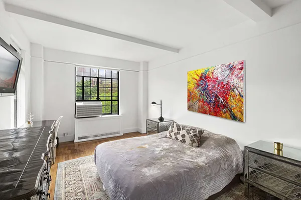 Rented by Compass | media 27