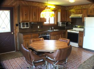 246 Bellingham Dr, Bushkill, PA 18324