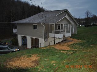 9334 Cost Ave, Clarksburg, WV 26301