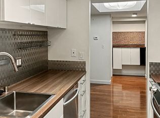 7252 Foxridge Cir, Anchorage, AK 99518