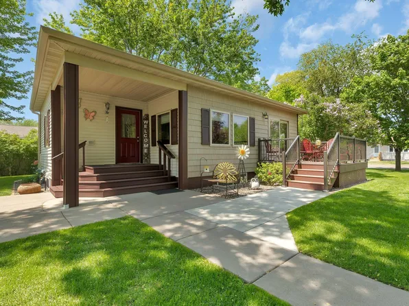 612 Florence Ave, Little Falls, MN 56345